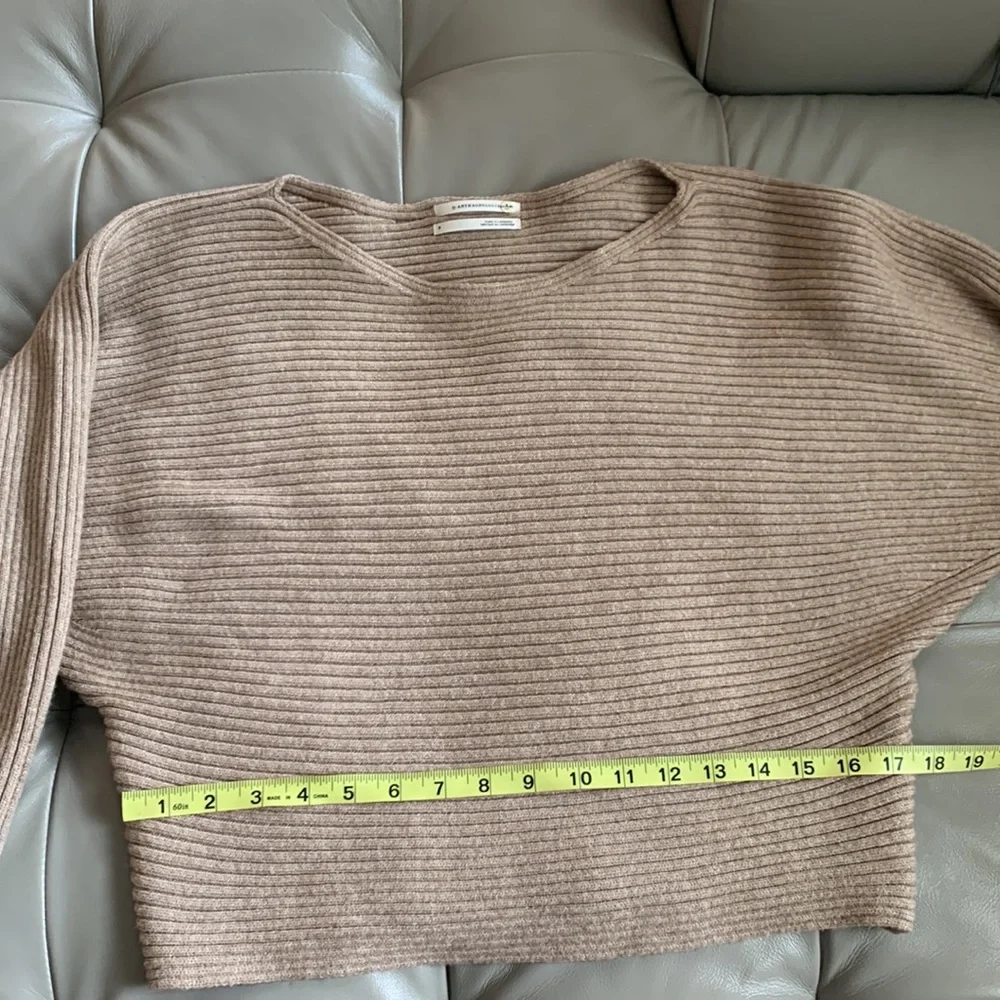 Anthropologie Women Tan Long
Sleeve Drop Shoulder Scoop Neck
Knit Sweater - Picture 7 of 10